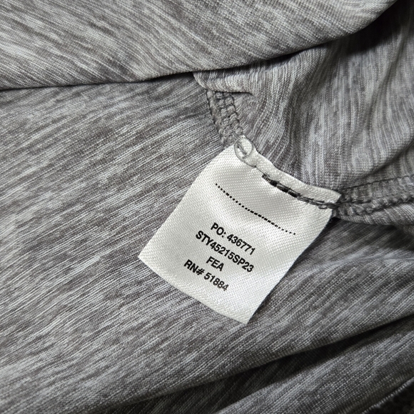 LIKE NEW Patagonia Men's Capilene® Cool Daily Shirt - Picture 8 of 9